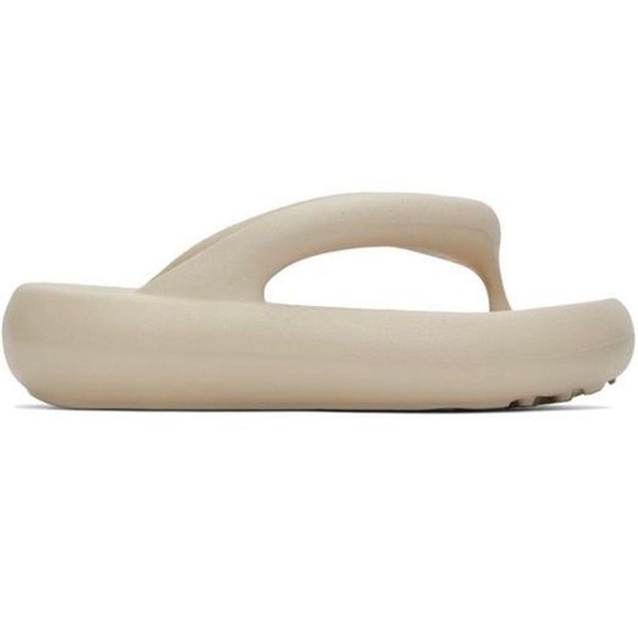 Axel Arigato Beige Delta Sandals - Picture 1 of 3